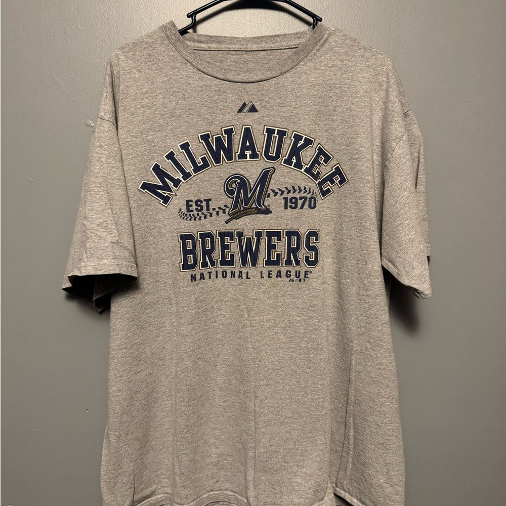 Majestic Milwaukee Brewers Gray Short Sleeve Tee